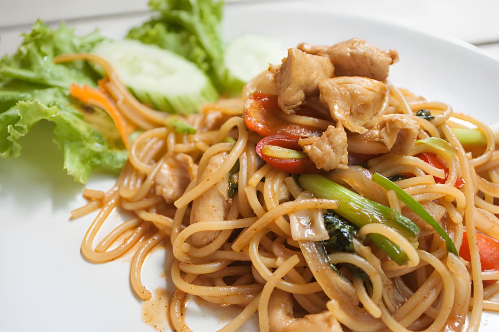 chicken Spaghetti with Soya Chili Dip Recipe