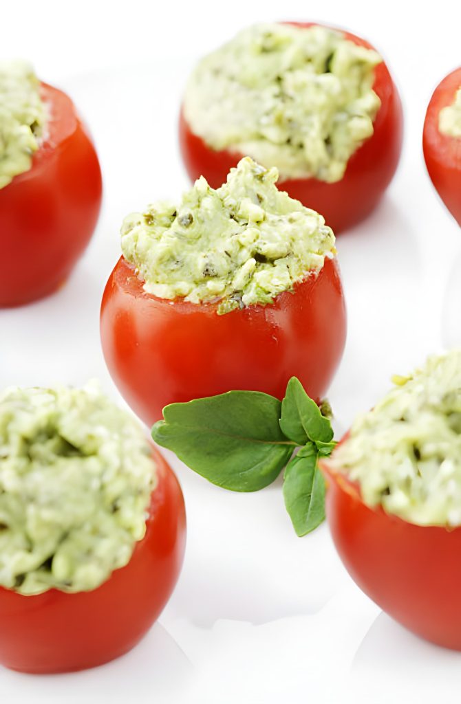 Guacamole Stuffed Tomatoes Recipe
