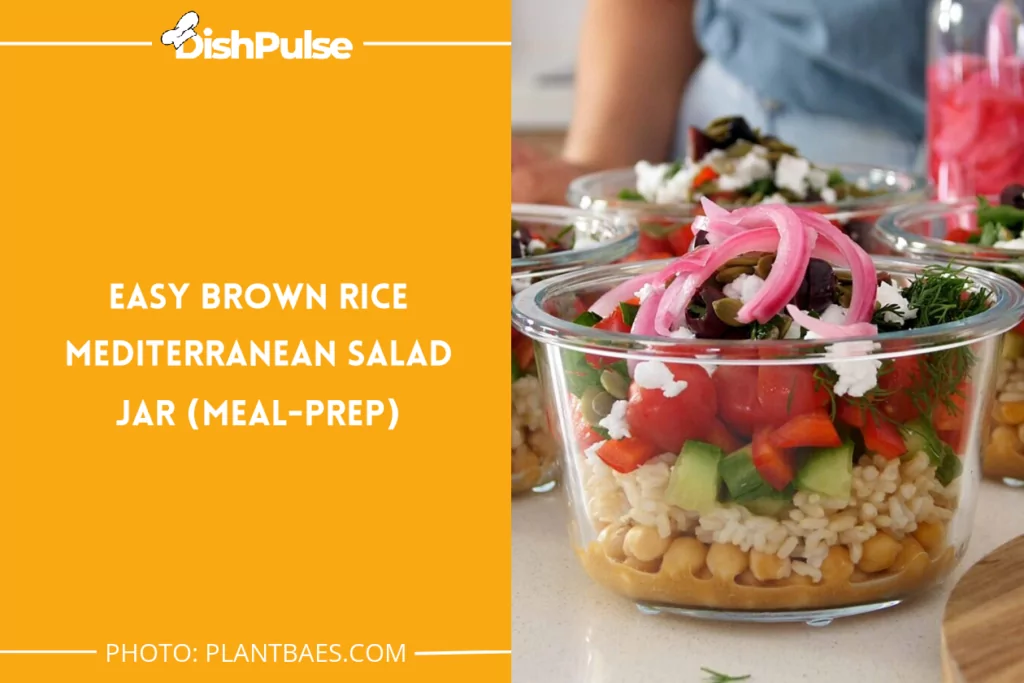 Easy Brown Rice Mediterranean Salad Jar (Meal-Prep)