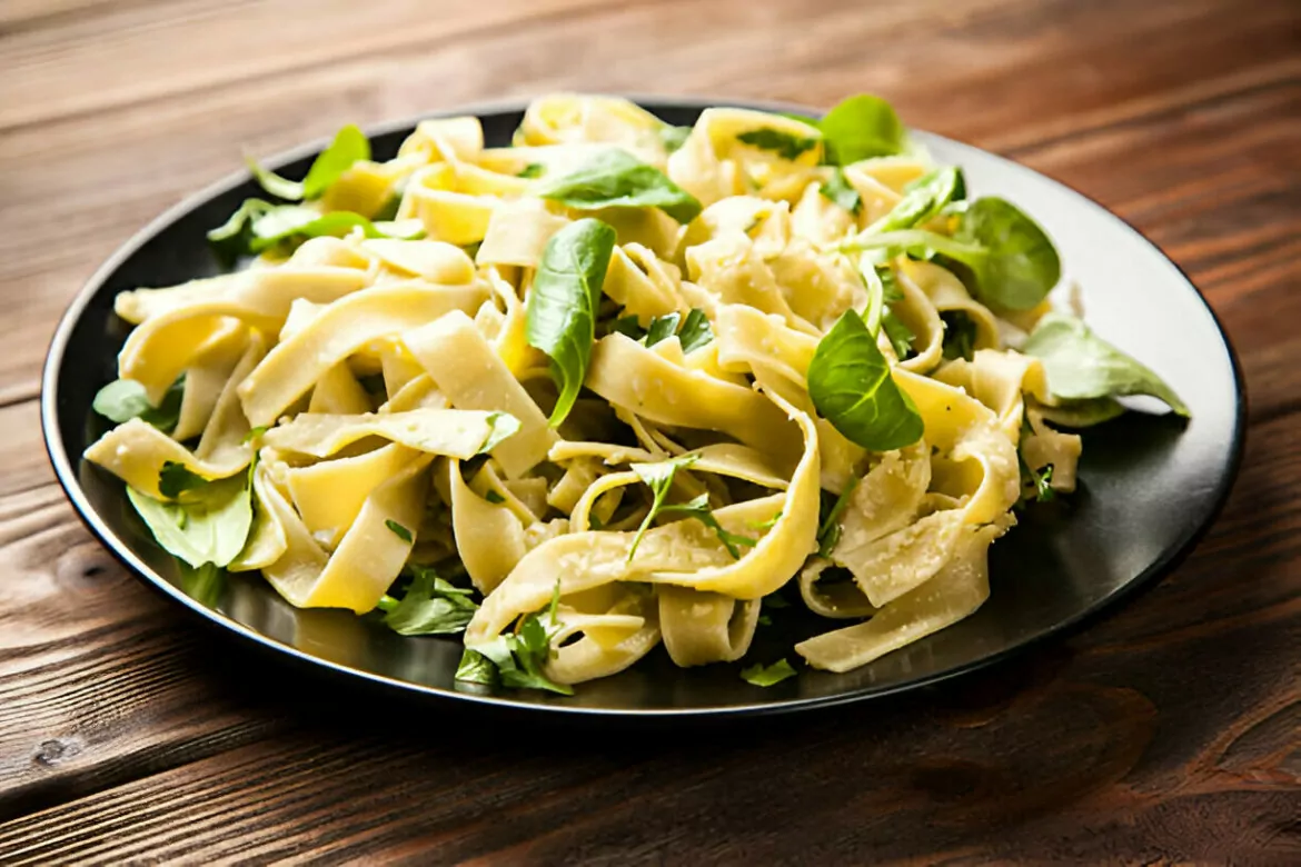 Garlic Butter Fettuccine Recipe