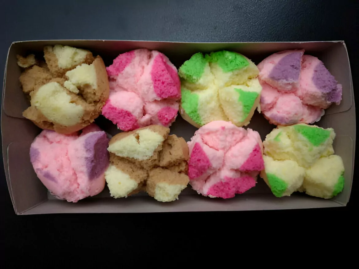 Colorful Steam Sponge Cake Recipe