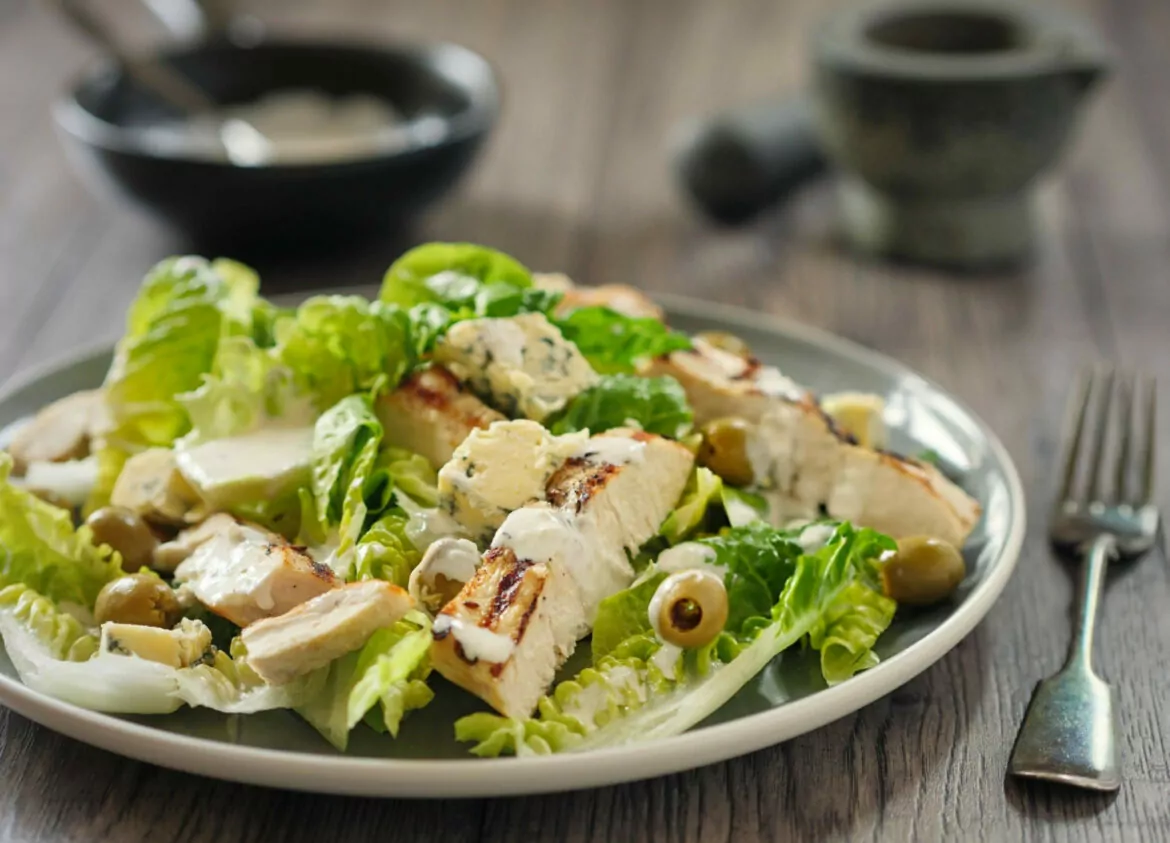 Chicken with Blue Cheese Salad Recipe