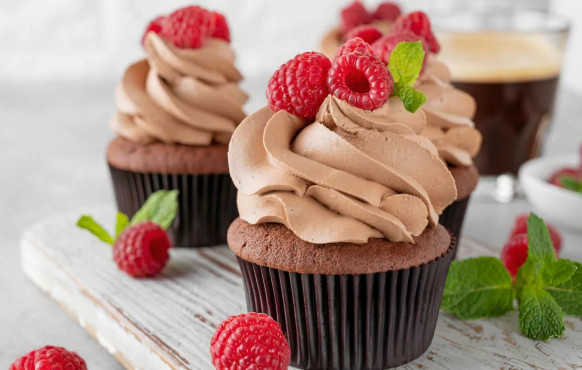 Raspberry Cupcakes with Chocolate Whipped Cream Recipe